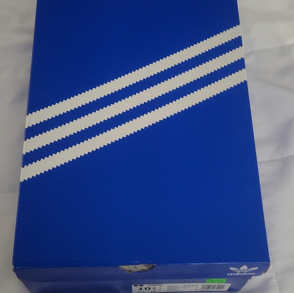 Adidas Ozweego Sneakers - Picture 10 of 12